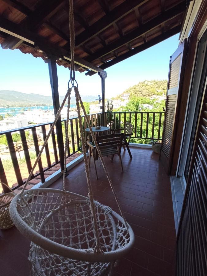 Harmony Appartement Poros Town Buitenkant foto