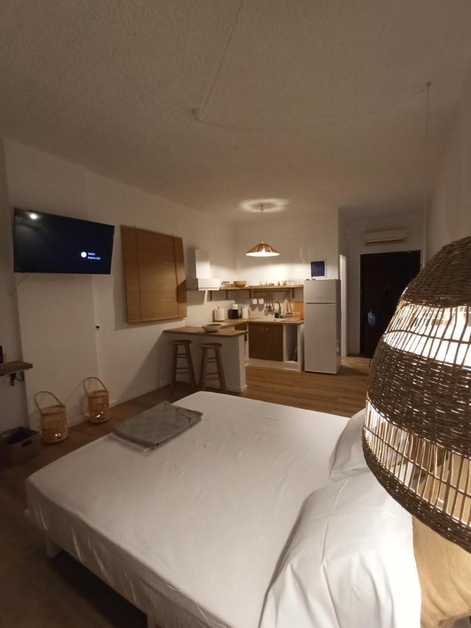 Harmony Appartement Poros Town Buitenkant foto